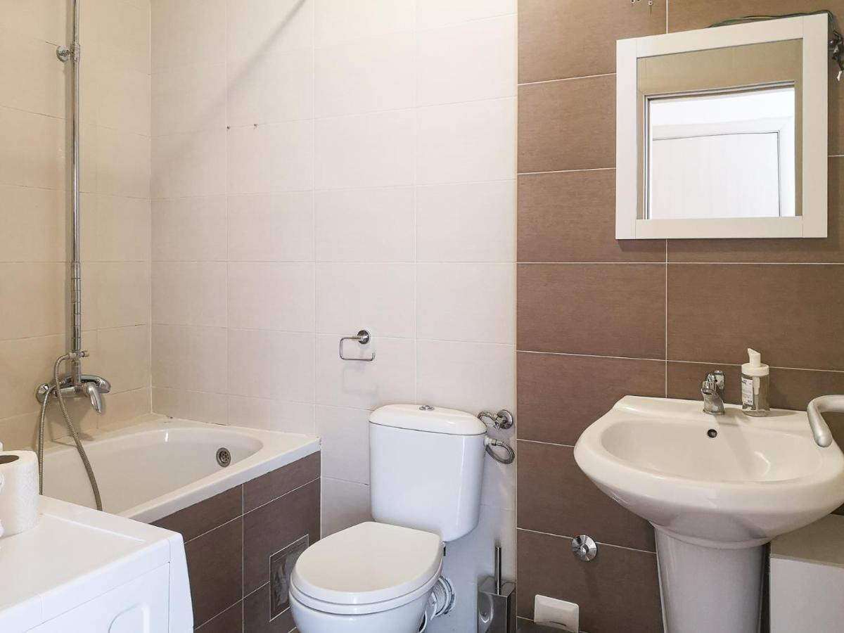 Filinhome Papa Suite 4 Novi Sad Exteriör bild