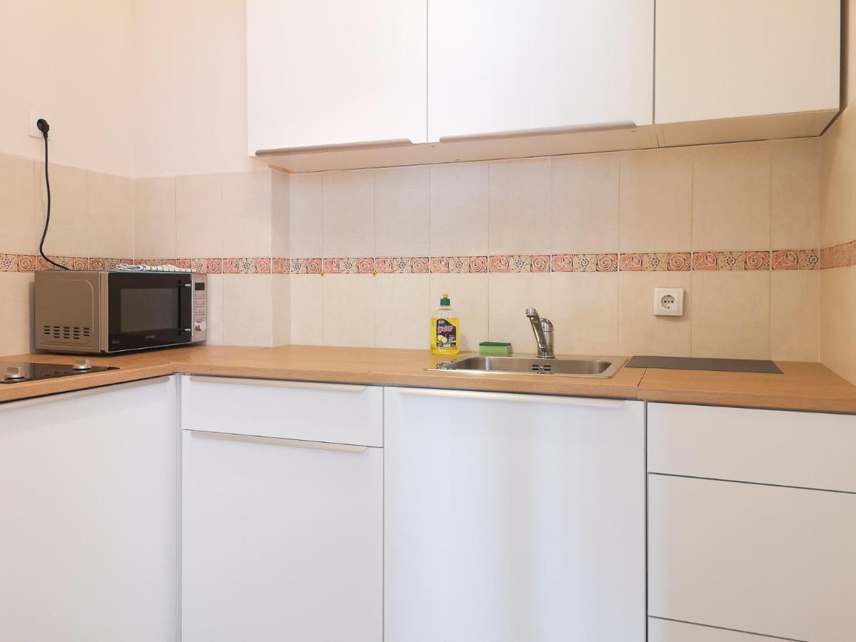 Filinhome Papa Suite 4 Novi Sad Exteriör bild