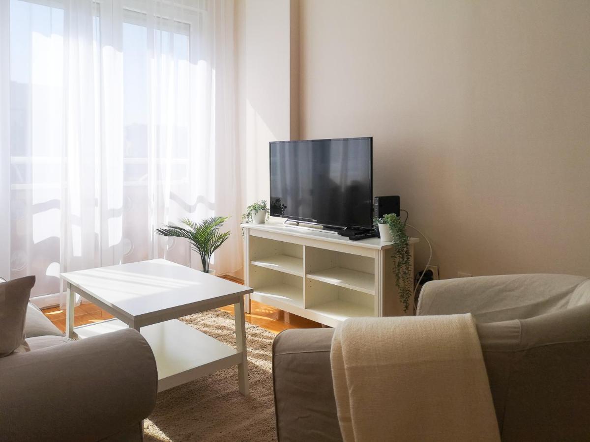 Filinhome Papa Suite 4 Novi Sad Exteriör bild